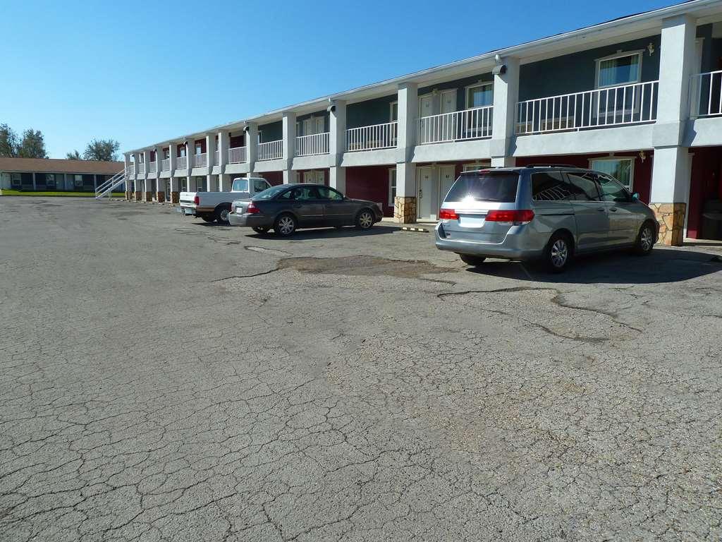 Americas Best Value Inn Alpine Servizi foto
