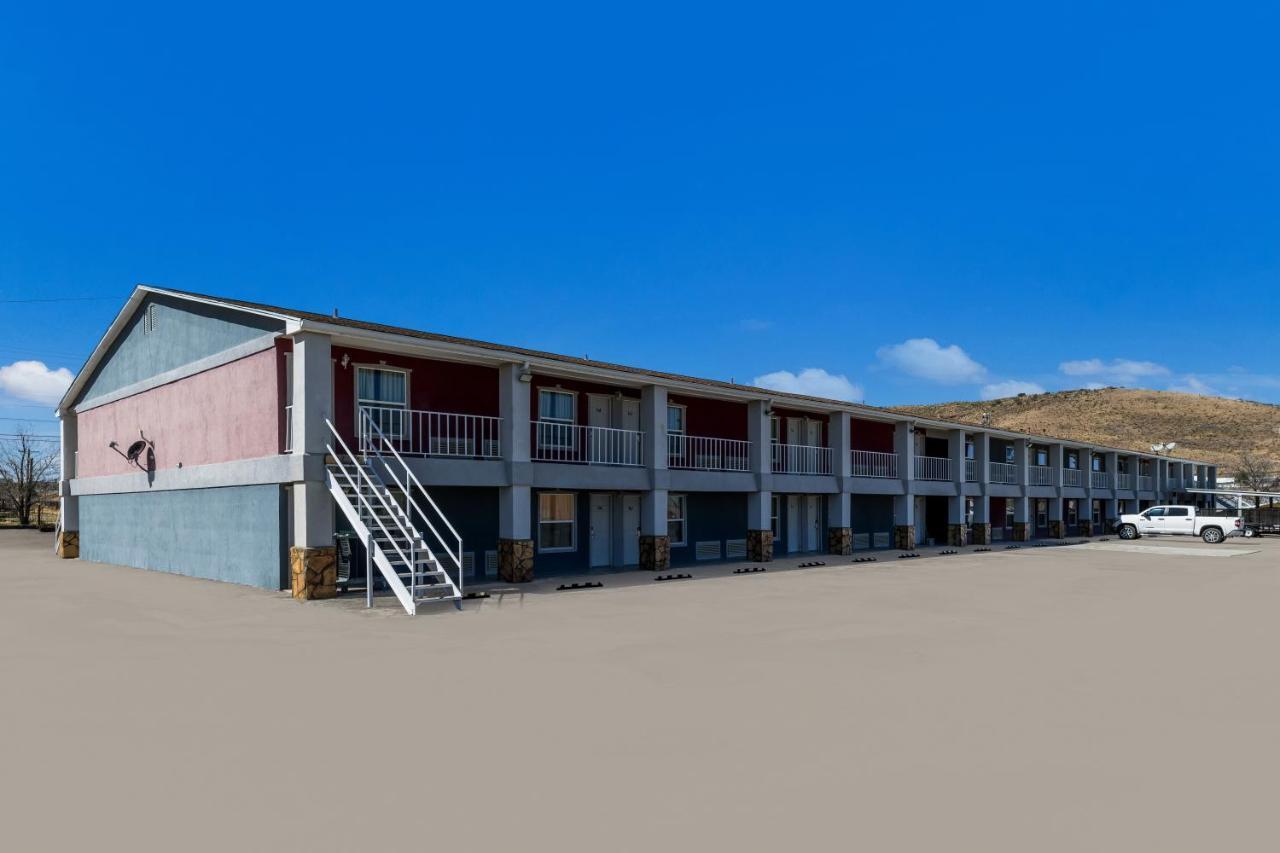 Americas Best Value Inn Alpine Esterno foto